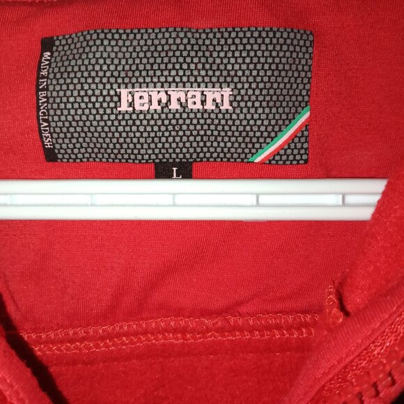 Ferrari Kids Zip up Red Jacket/Hoodie - Size L - Picture 2 of 5